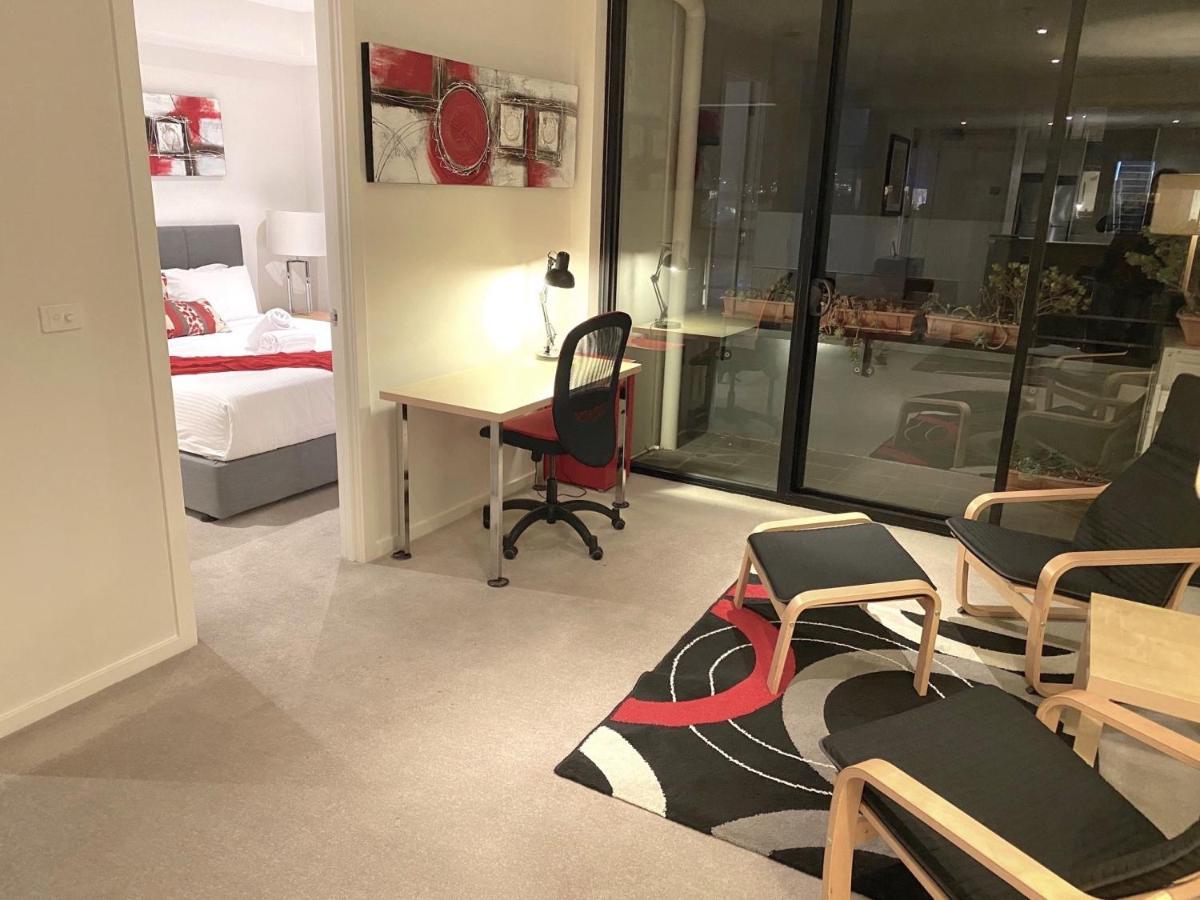 Staycentral - Spacious Seaviews Port Melbourne Zewnętrze zdjęcie
