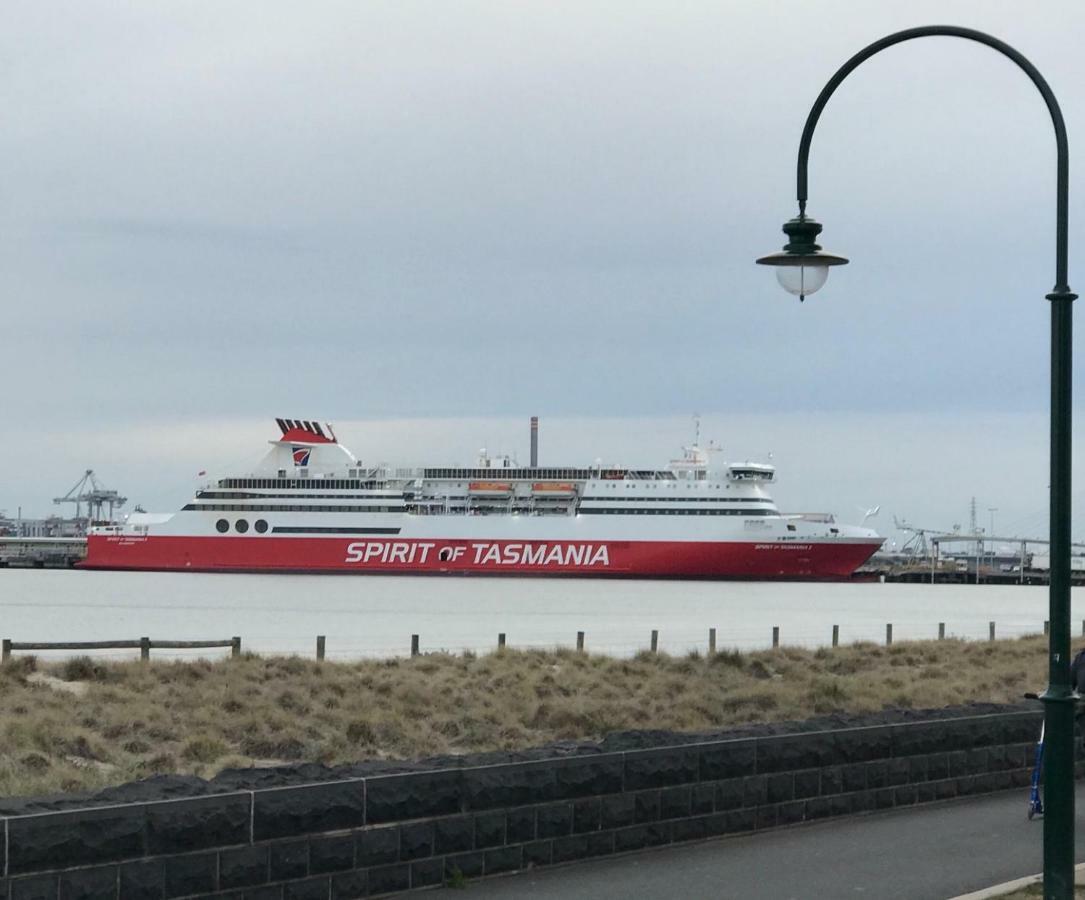 Staycentral - Spacious Seaviews Port Melbourne Zewnętrze zdjęcie